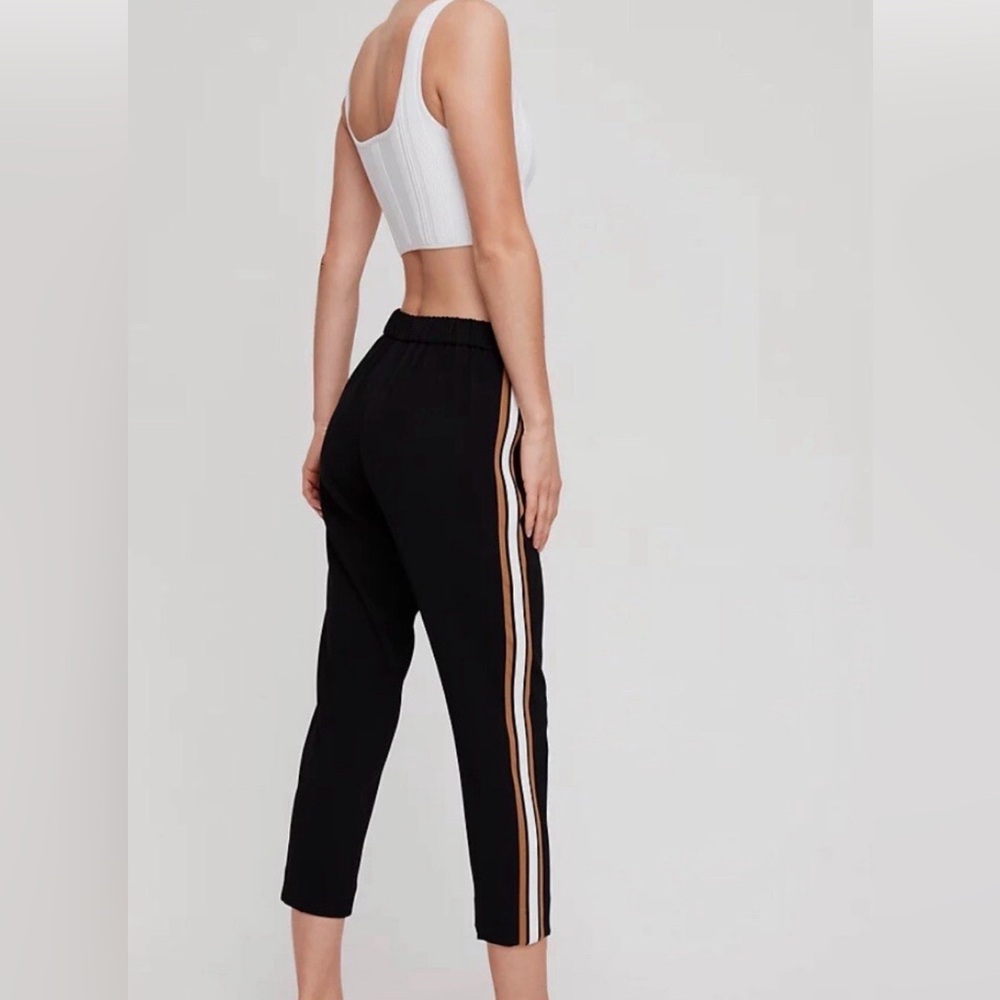 Aritzia Babaton Conan Crepe Cropped High Waisted Pants Black Blue Cream